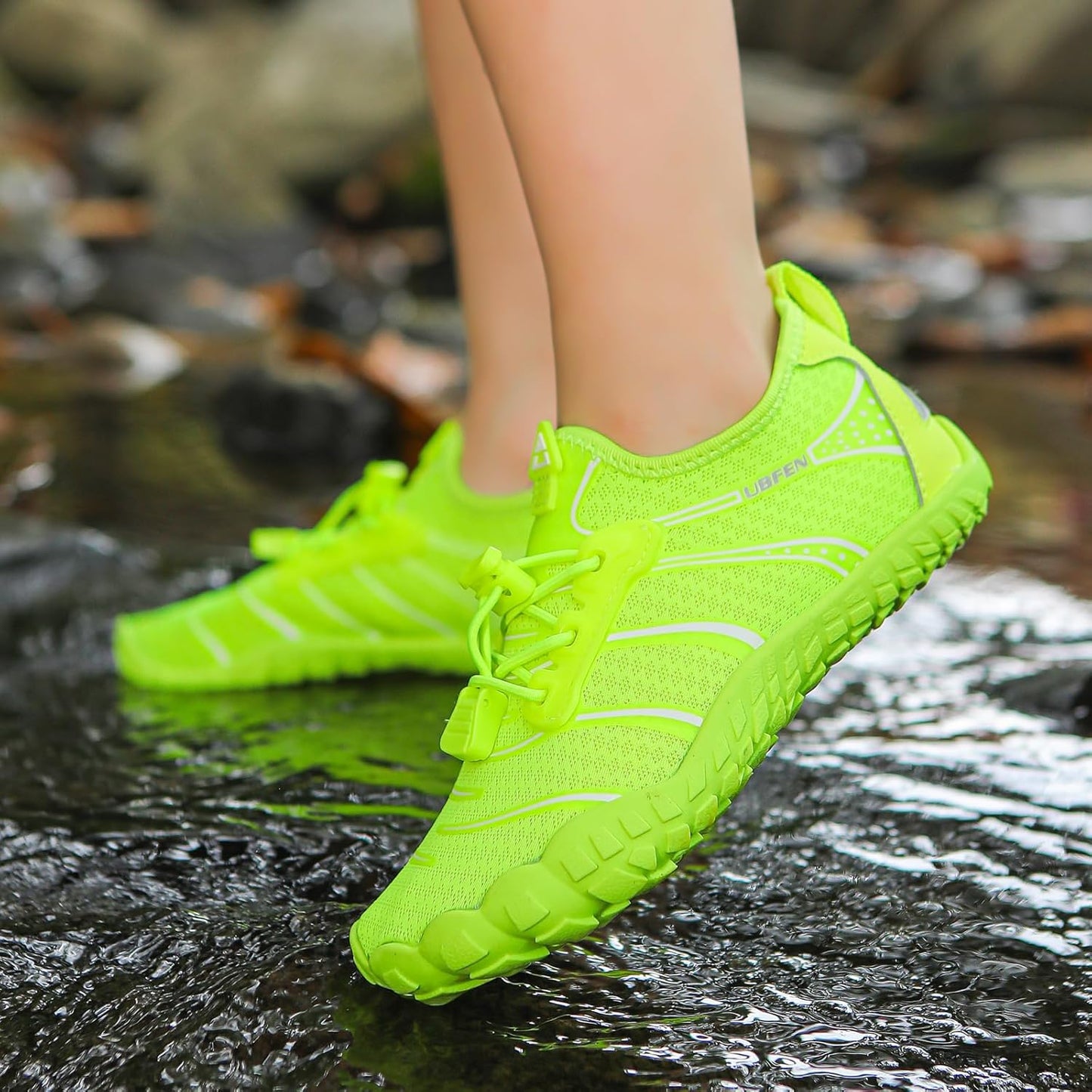 UBFEN Water Shoes for Kids Boys Girls Aqua Socks Barefoot Beach Sports Swim Pool Quick Dry Lightweight Toddler Little Big Kid